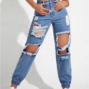 Ripped Mom Jeans